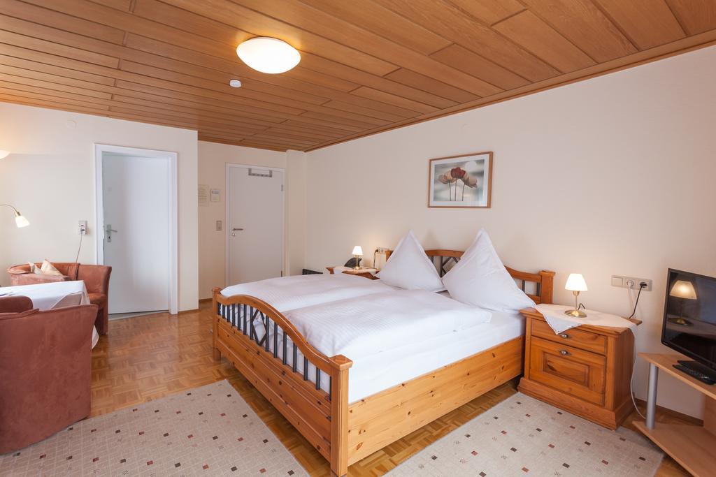 Hôtel Haus Kesper-Brunen à Willingen  Extérieur photo
