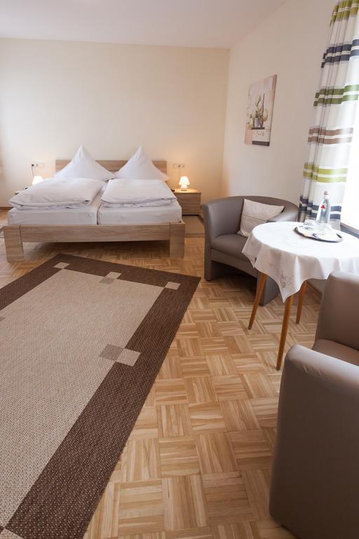 Hôtel Haus Kesper-Brunen à Willingen  Extérieur photo