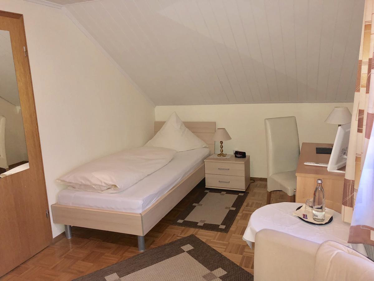 Hôtel Haus Kesper-Brunen à Willingen  Extérieur photo